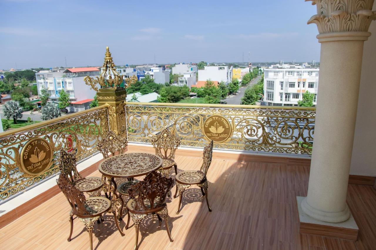 Tri Tam Hotel - Khach San Tri Tam Ben Luc Bagian luar foto