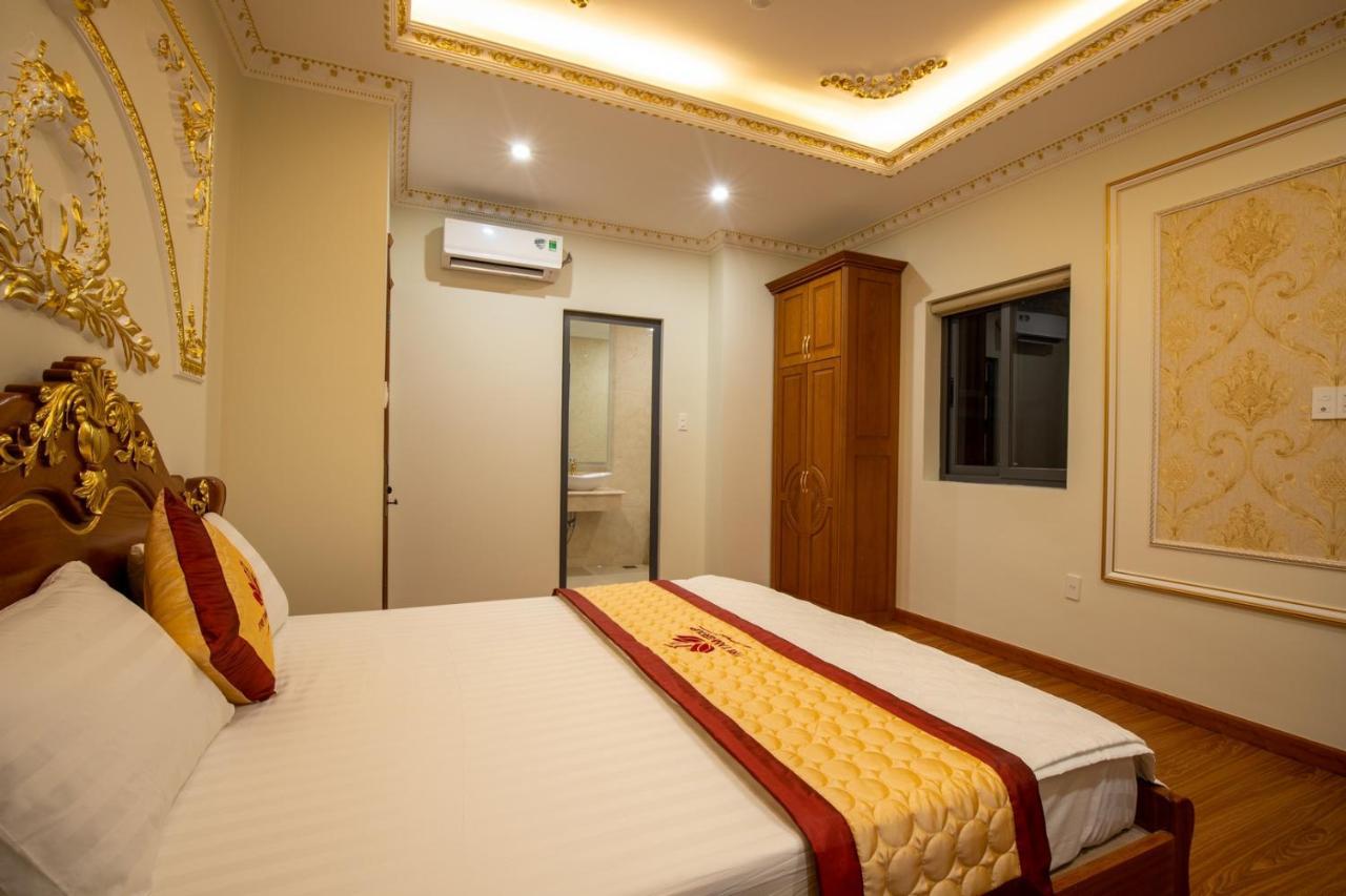 Tri Tam Hotel - Khach San Tri Tam Ben Luc Bagian luar foto