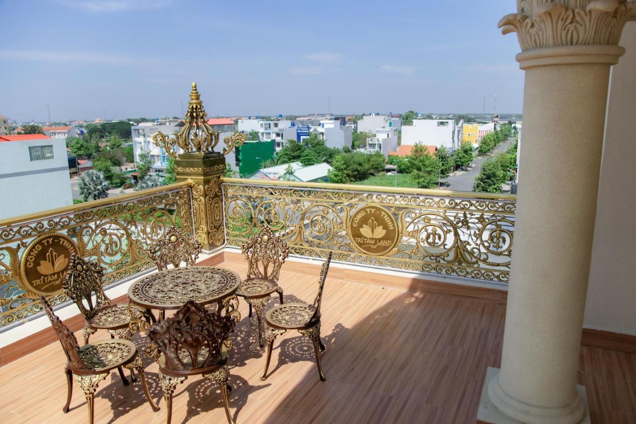 Tri Tam Hotel - Khach San Tri Tam Ben Luc Bagian luar foto