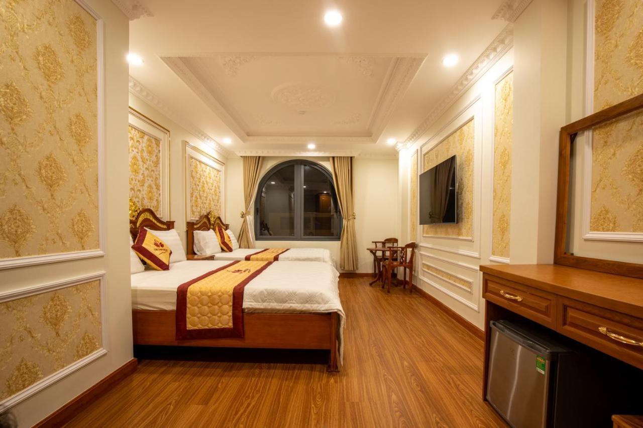 Tri Tam Hotel - Khach San Tri Tam Ben Luc Bagian luar foto