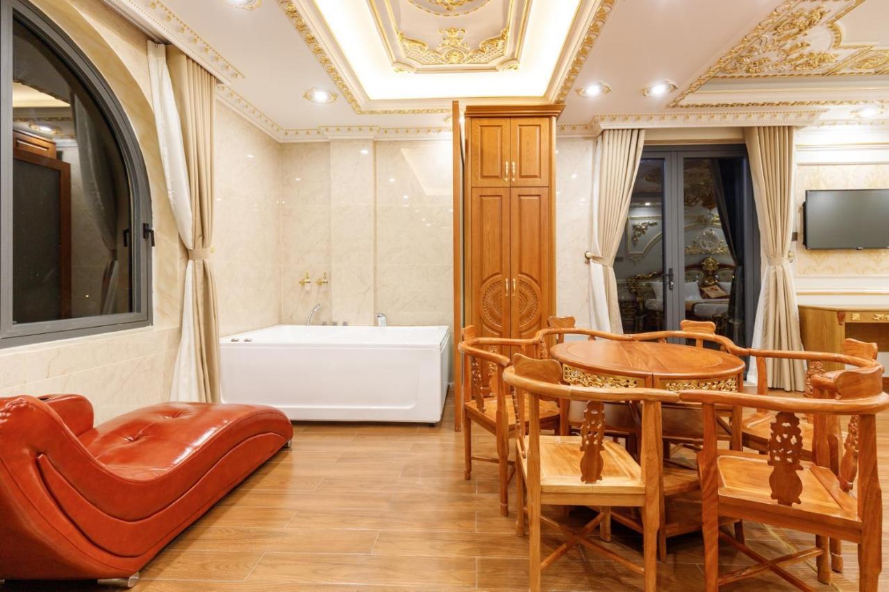 Tri Tam Hotel - Khach San Tri Tam Ben Luc Bagian luar foto