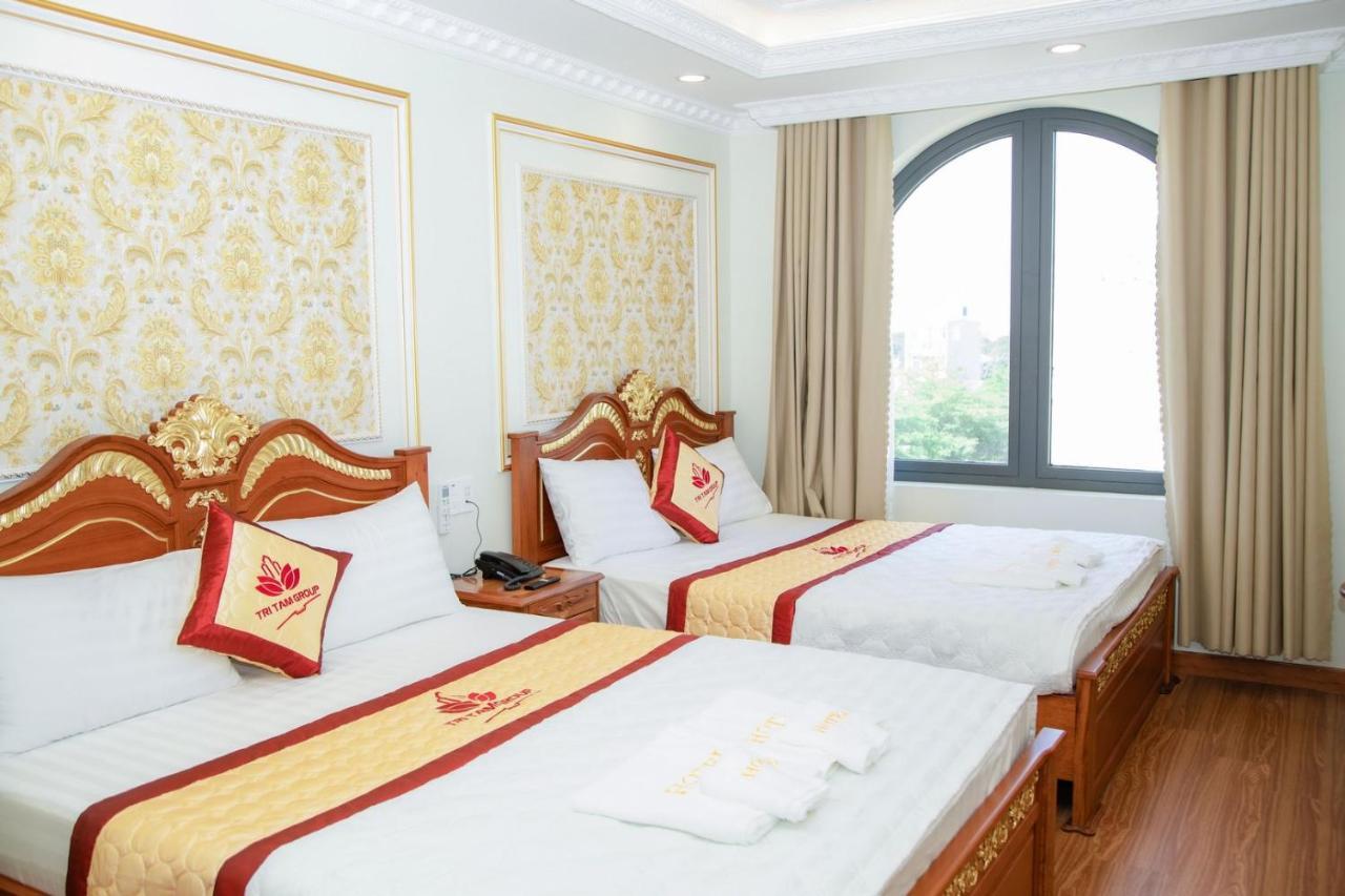 Tri Tam Hotel - Khach San Tri Tam Ben Luc Bagian luar foto