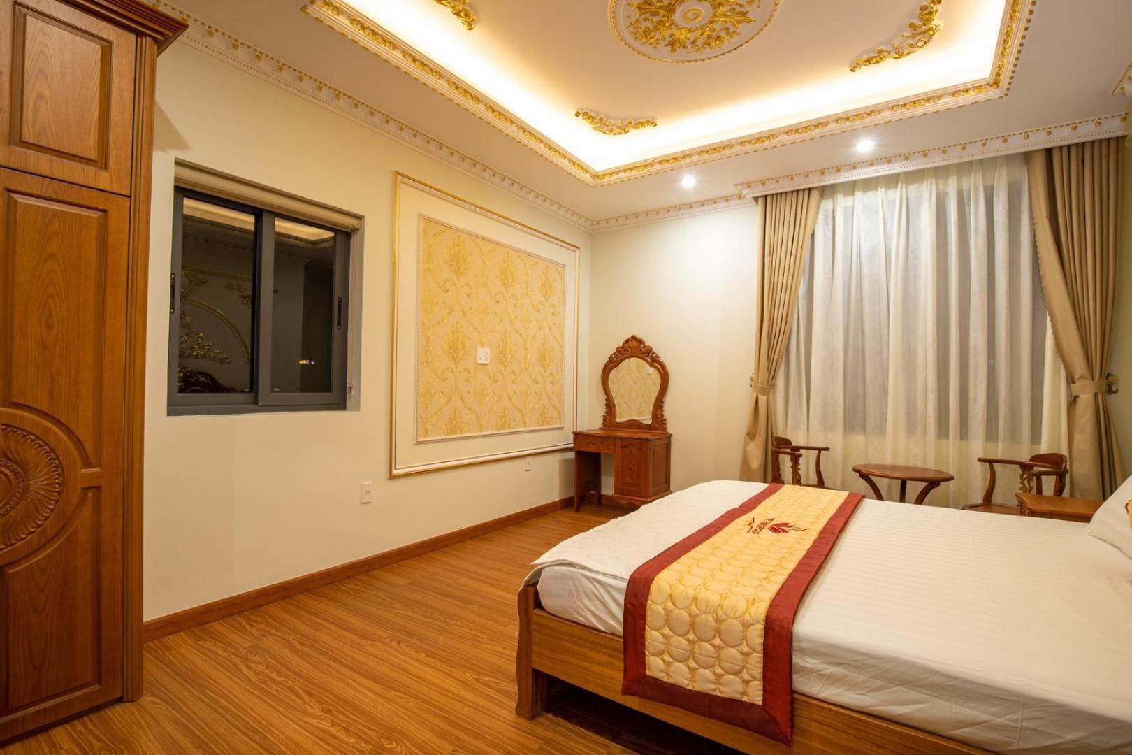 Tri Tam Hotel - Khach San Tri Tam Ben Luc Bagian luar foto