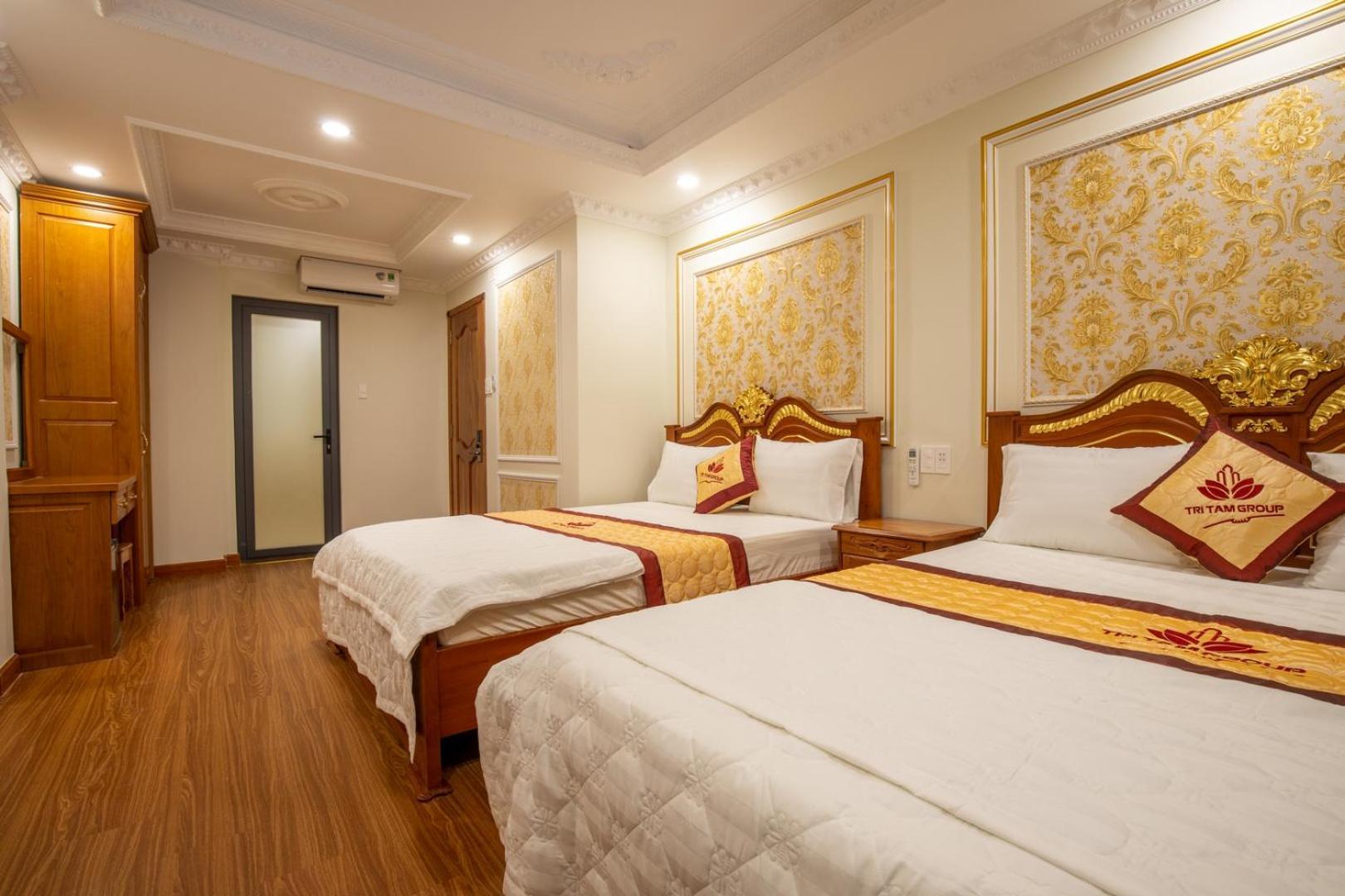 Tri Tam Hotel - Khach San Tri Tam Ben Luc Bagian luar foto